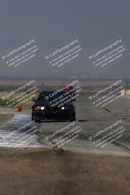 media/Sep-20-2025-Extreme Speed (Sat) [[1fcc23683c]]/Orange (Mid Intermediate)/Session 2 (Sunrise)/